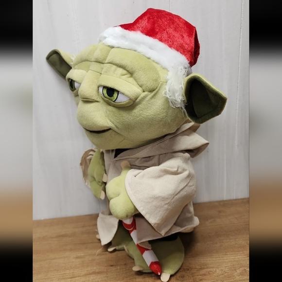 Star Wars Santa YODA  Jedi Master Plush Toy Animal Large 20”Christmas The Force - Picture 6 of 8